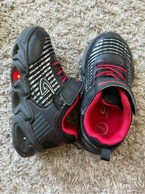 Unbranded Kids Black & Red Light-Up Athletic Shoes